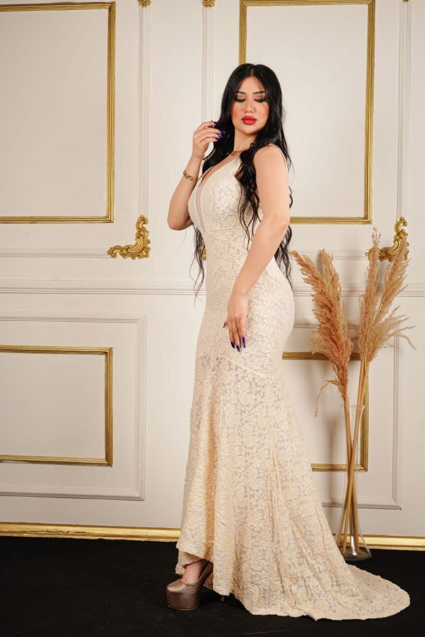 Celeste – Cream Lace Evening Dress